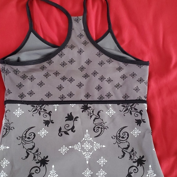 Tank Top - Picture 3 of 4